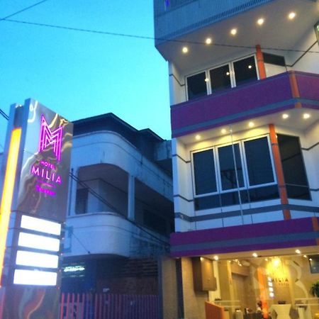 Hotel D' Calia Tarakan Buitenkant foto