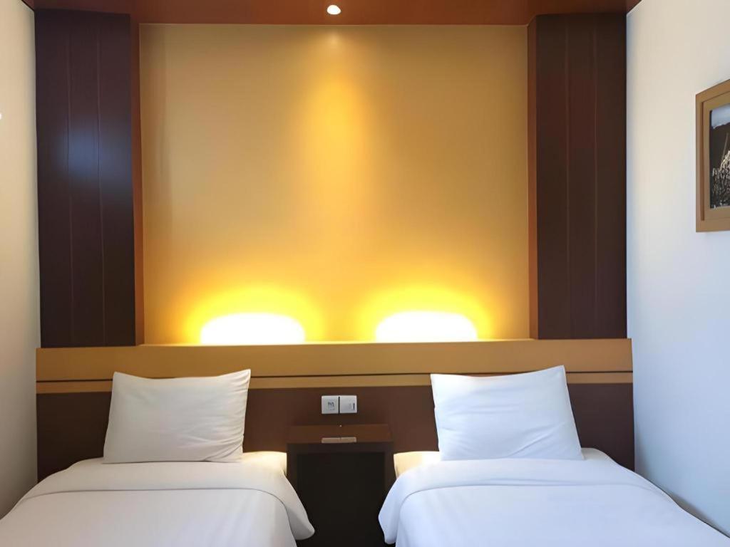 Hotel D' Calia Tarakan Buitenkant foto