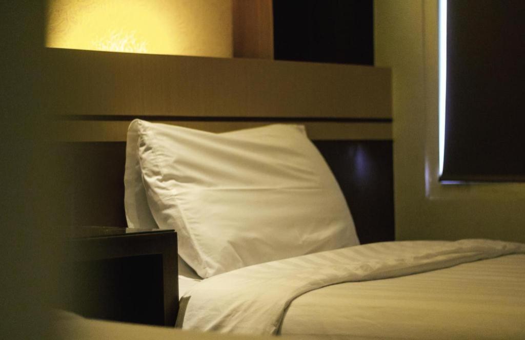 Hotel D' Calia Tarakan Buitenkant foto