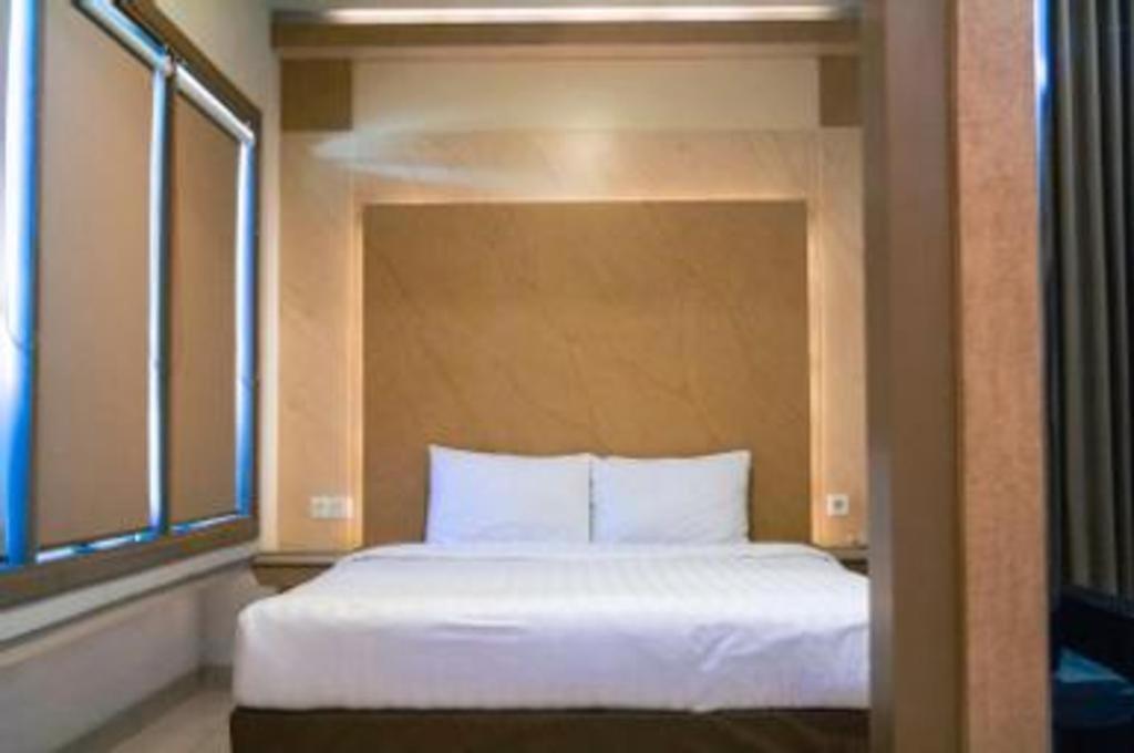 Hotel D' Calia Tarakan Buitenkant foto